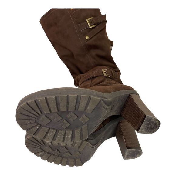 #300 G by GUESS brown vegan suede heeled boots - Picture 5 of 10